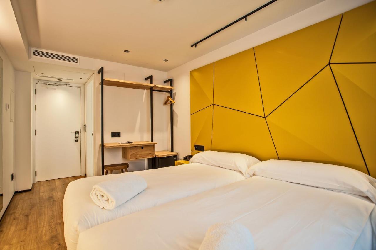 Hotel Plaza Obradoiro By Bossh! 2*
